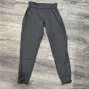 Under Armour joggers with Elastic Waistband size S
